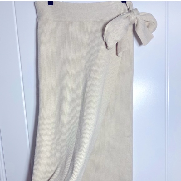 NWOT Zara knit wrap midi skirt - Picture 5 of 6